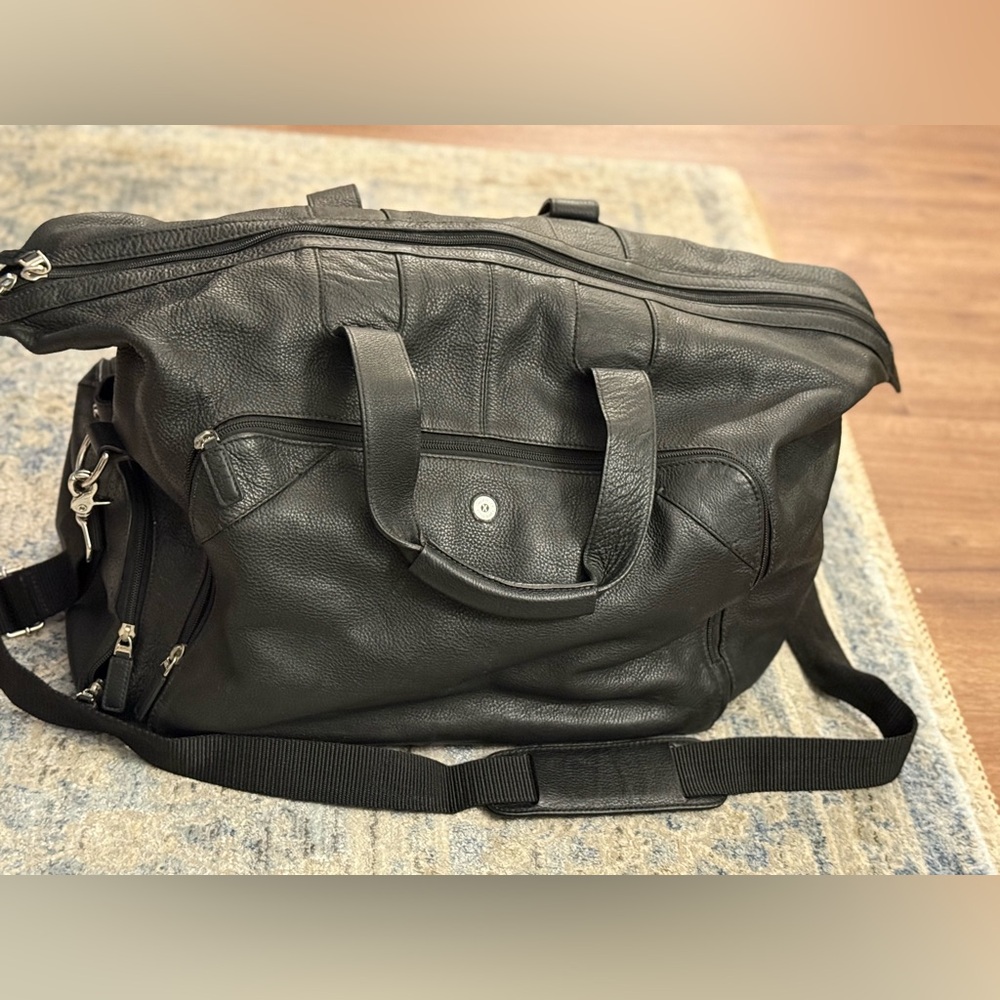 Black Leather Cole Haan Men's Travel Bag